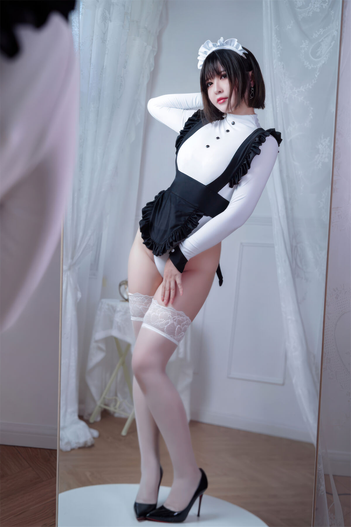 Coser@半半子 纯白女仆 0006 2998233943.jpg