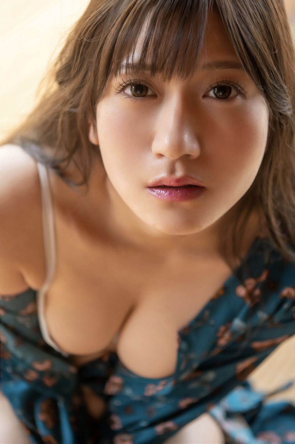 Official Gravure Photobook Reira Fujii 藤井レイラ Reira 0033 7121559743.jpg