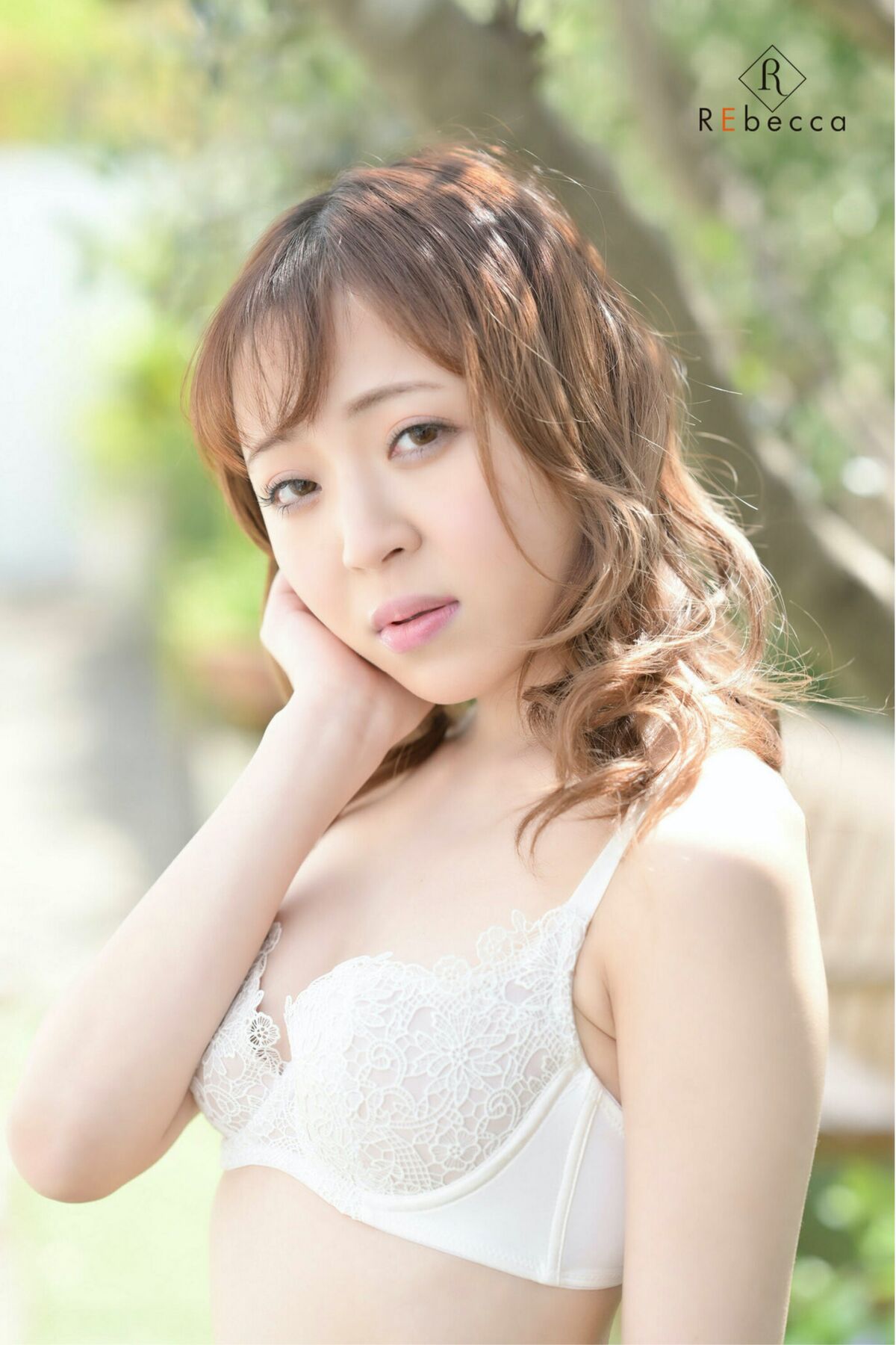 Rebecca Digital Photo Book Okina Mitsuki 沖奈ミツキ Pinkish Feelings Part1 0011 2254304791.jpg