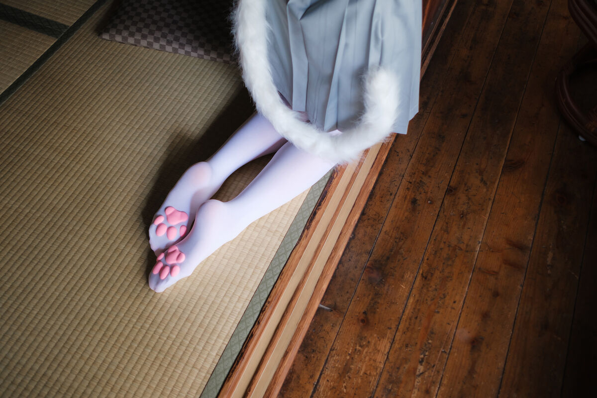 Coser@Elyee 2024年4月 B Veranda White Cat 0032 3997091172.jpg