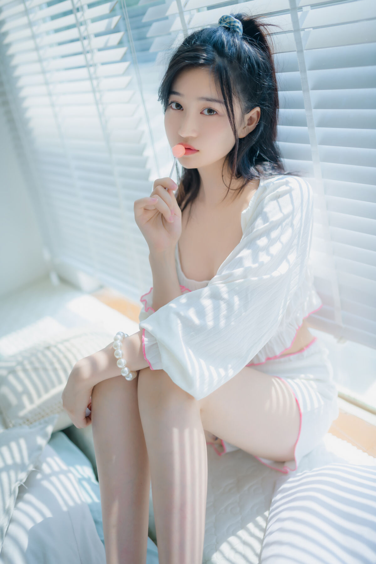 Coser@年年Nnian 爱吃棒棒糖的少女 0019 6063829155.jpg