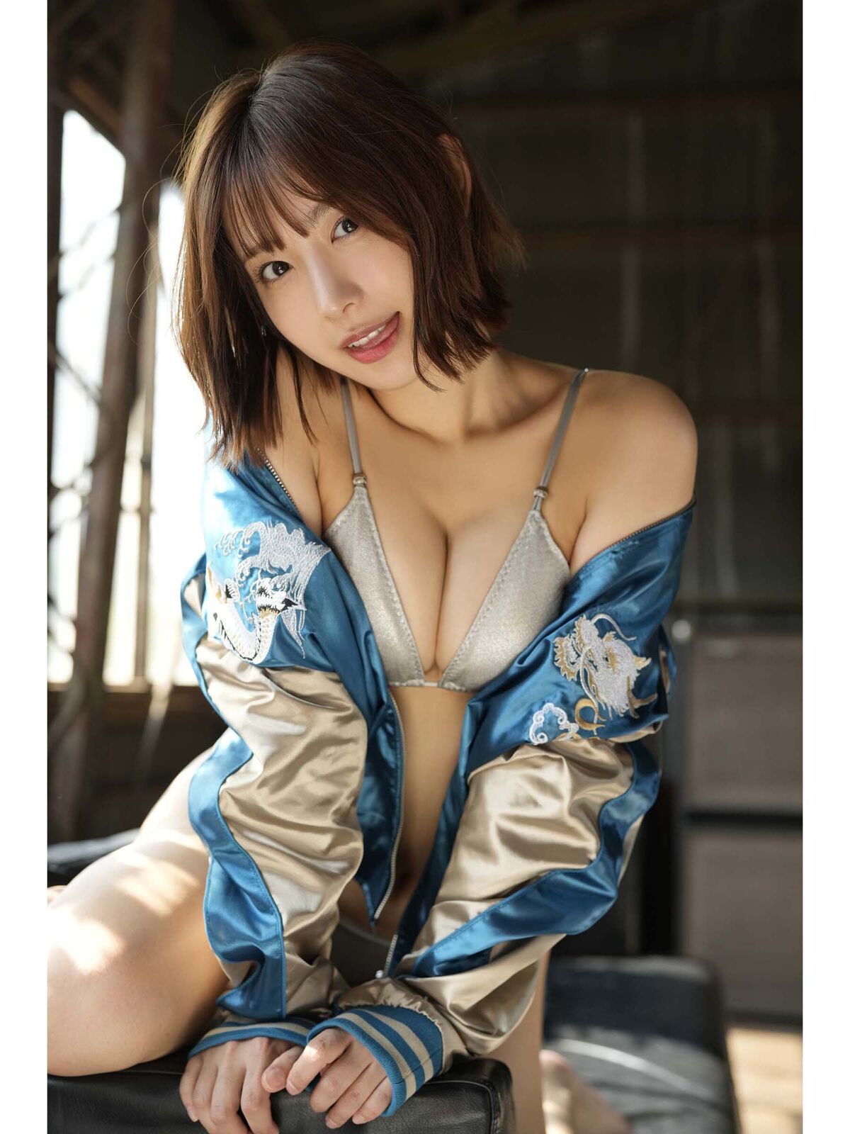 Photobook 2024 01 04 Mio Minato 水湊みお デジタル写真集 恋はみお色 0031 7830759672.jpg