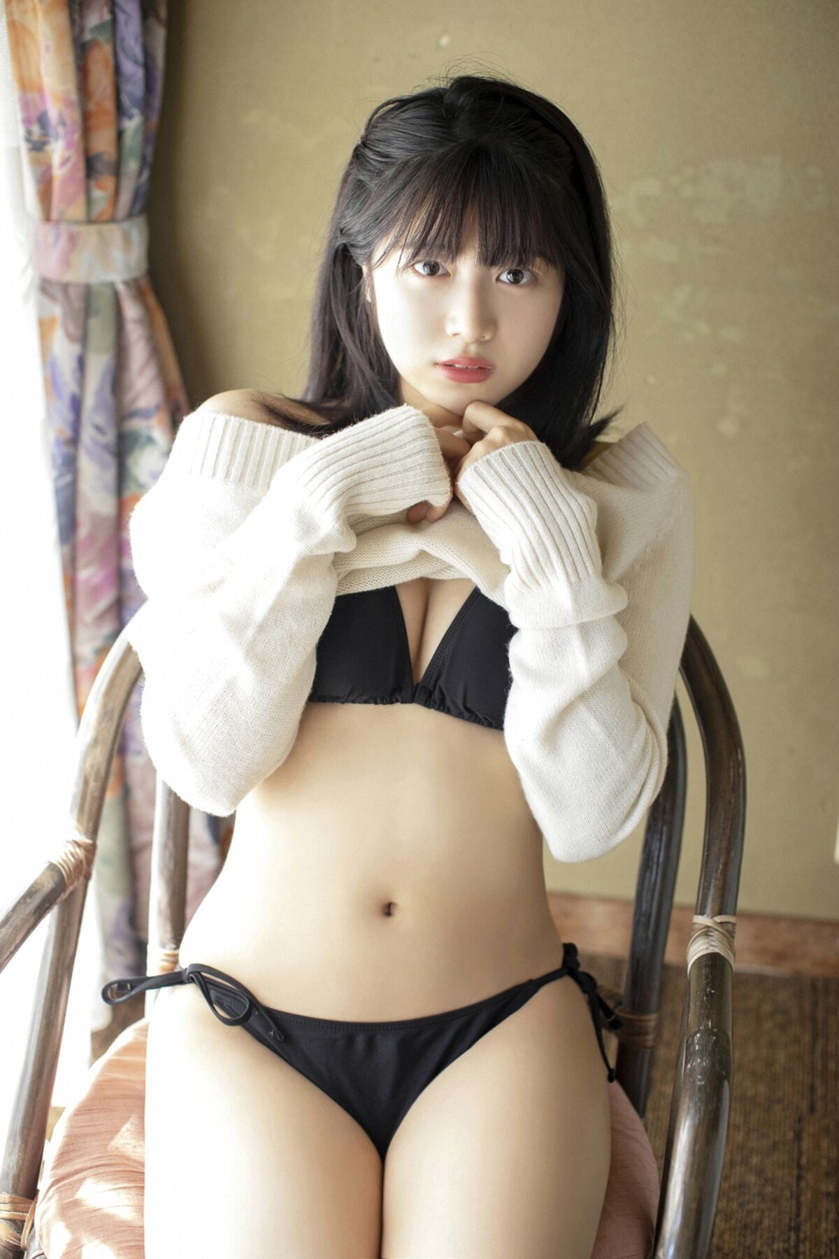 YS Web 2021 02 24 Vol 908 Rio Yoshida 吉田莉桜 可憐 清楚 黒髪美少女18歳 Part1 0041 5399630569.jpg