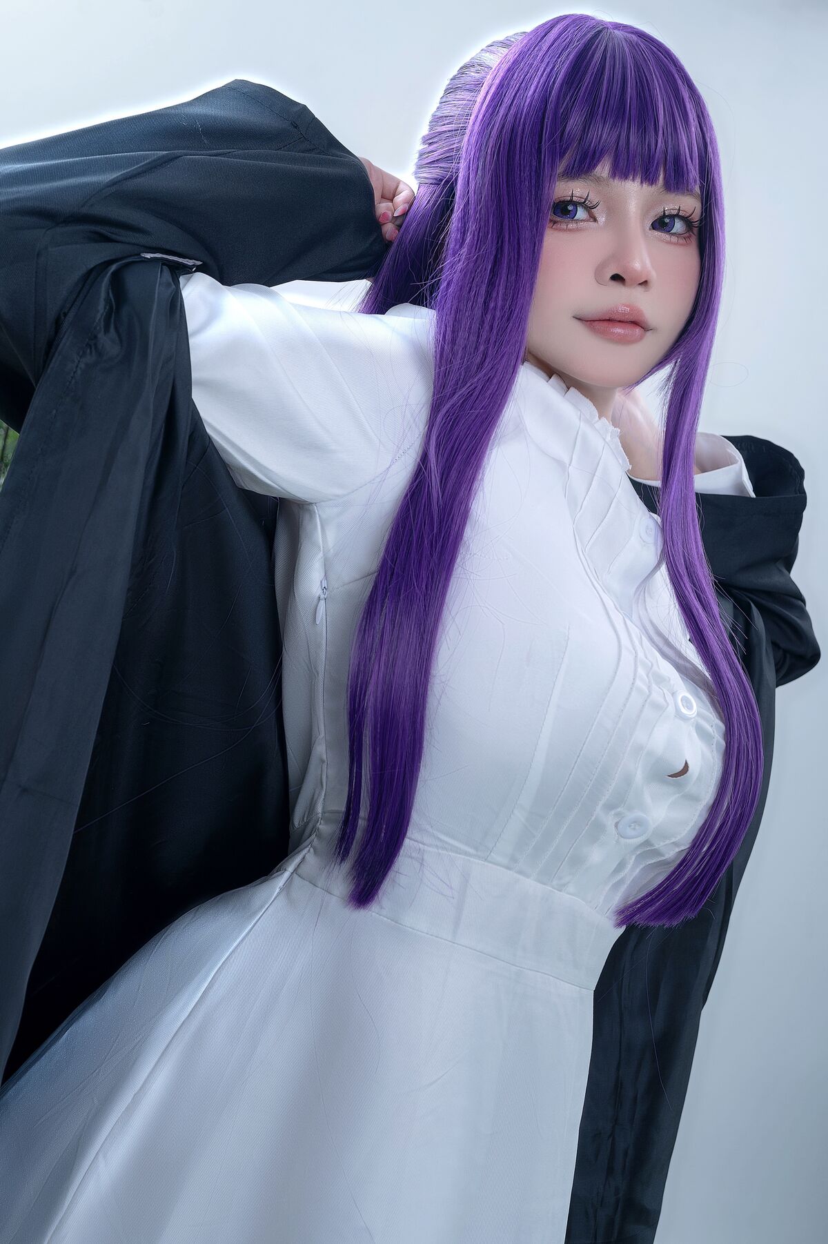 Coser@Azami Fern Sousou no Frieren 0004 1295784688.jpg