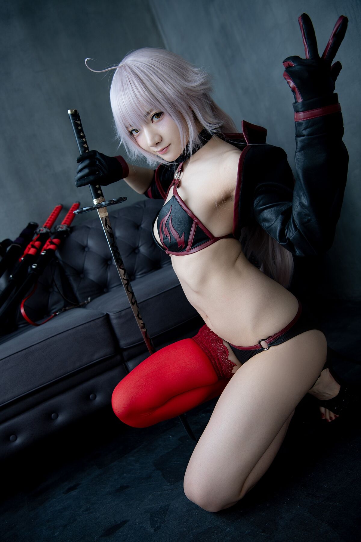 Coser@Lapin Angelia Jeanne DARC Alter Swimsuit Berserker Part3 0029 4139975940.jpg