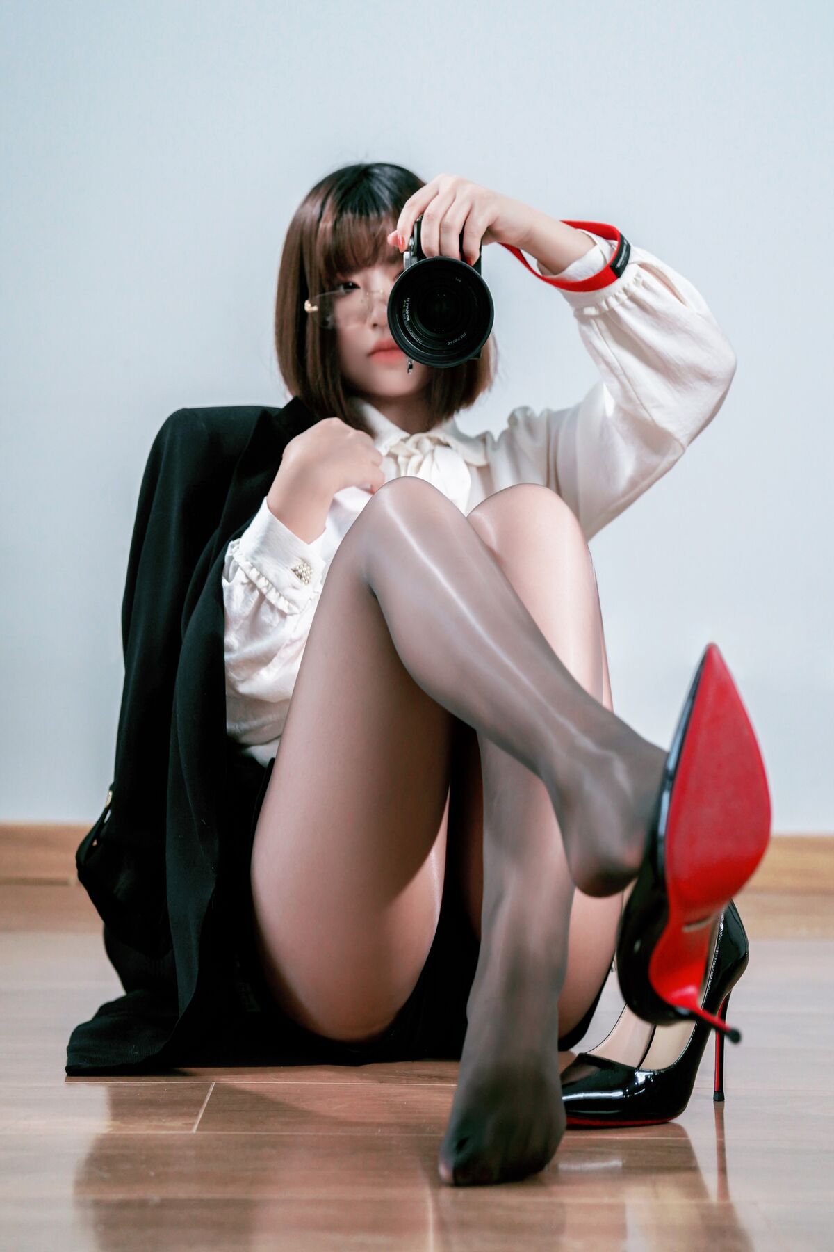 Coser@半半子 OL自撮 0018 6824913025.jpg