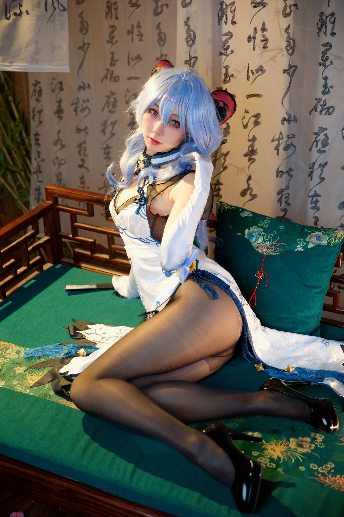 Coser@屑雪雪鸭 甘雨青花瓷旗袍 0023 3699761384.jpg