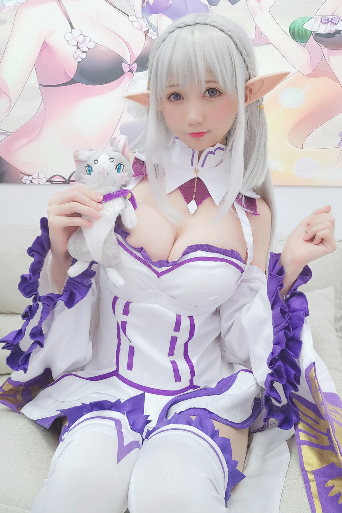 Coser@Nagisa魔物喵 – NAGISA魔物喵自撮り05 エミリア 動画入り