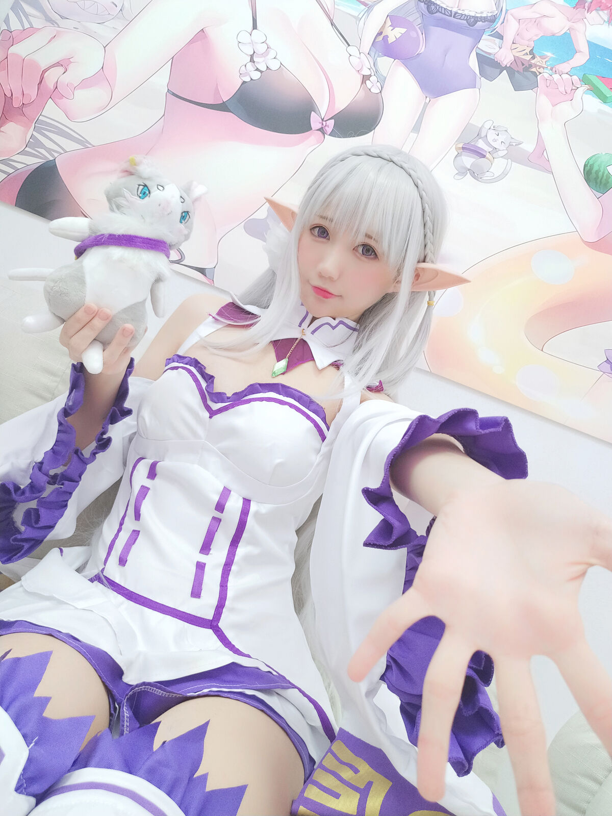 Coser@Nagisa魔物喵 NAGISA魔物喵自撮り05 エミリア 動画入り 0024 6198841424.jpg