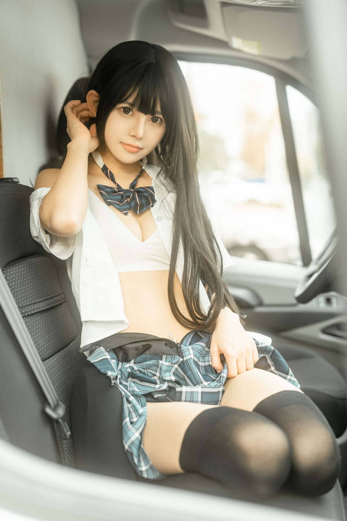 Coser@rua阮阮 房车JK 0009 1611074713.jpg