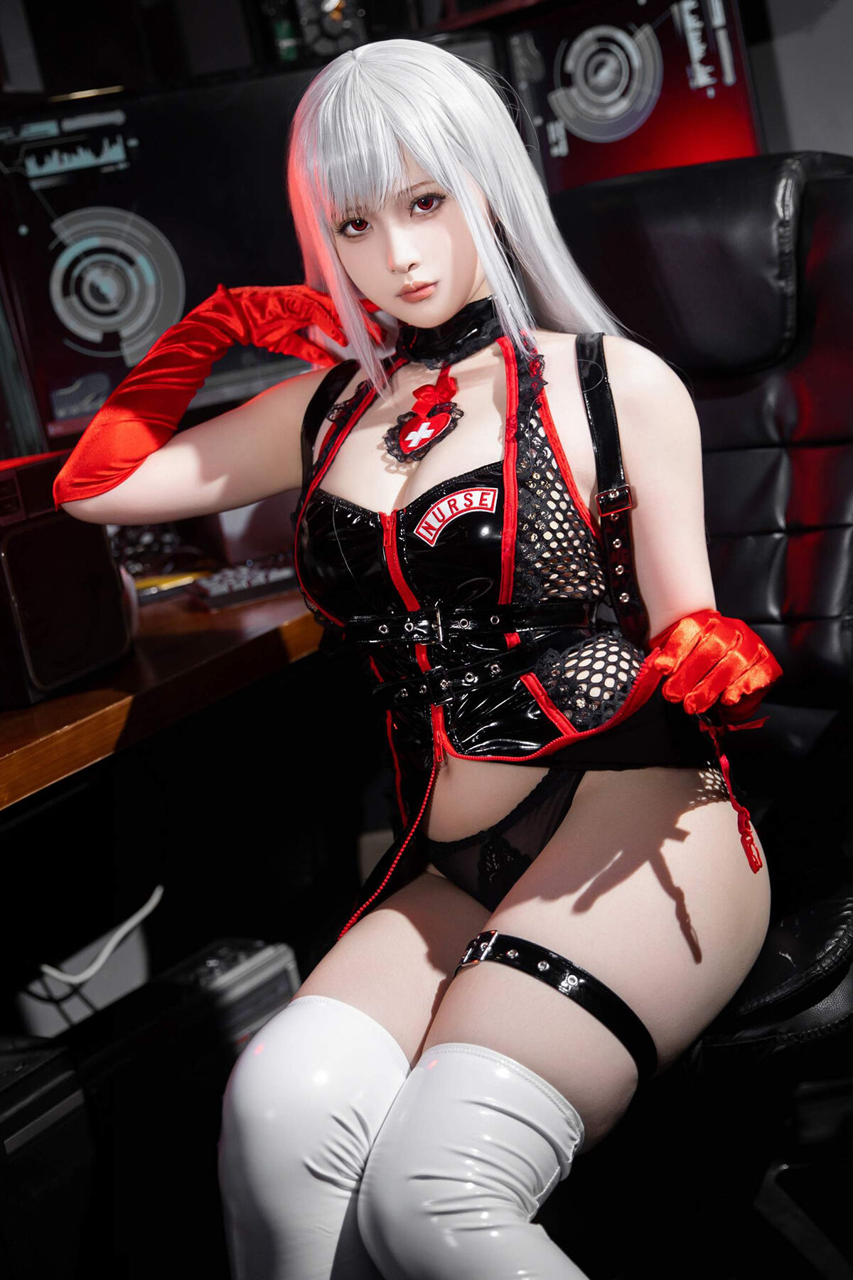 Coser@屿鱼 – 暗黑护士