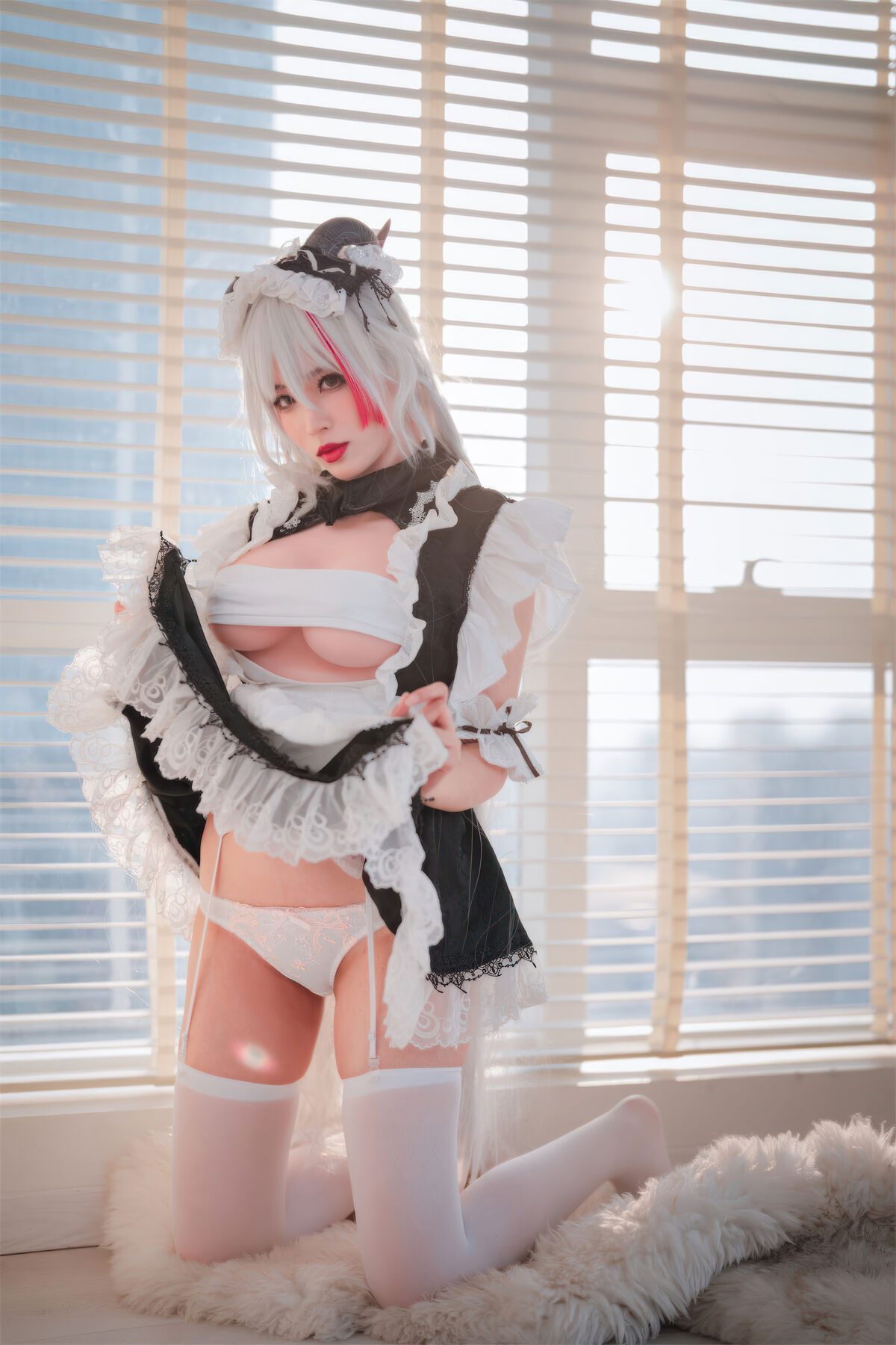 Coser@轩萧学姐 碧蓝航线 埃吉尔女仆 0004 8239760657.jpg