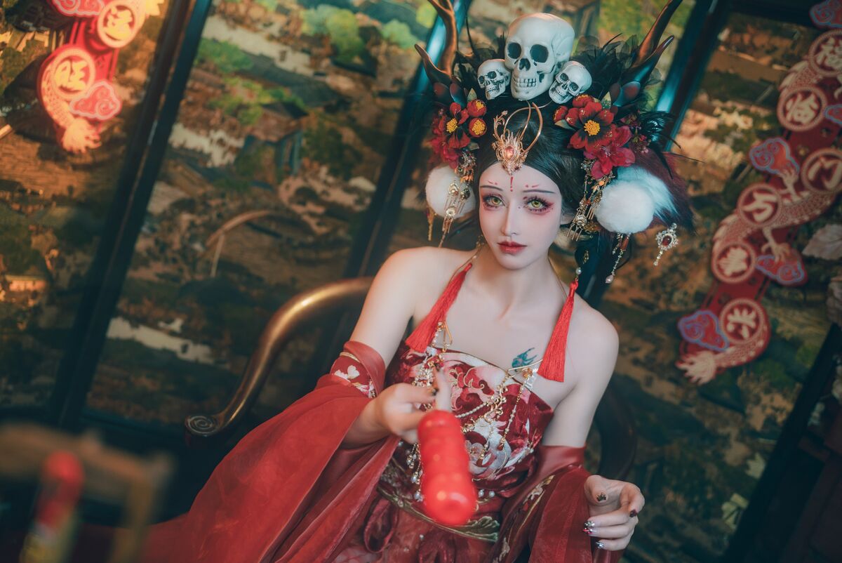 Coser@鹿八岁 闯进我家的凶凶年兽 Part1 0010 5418397119.jpg