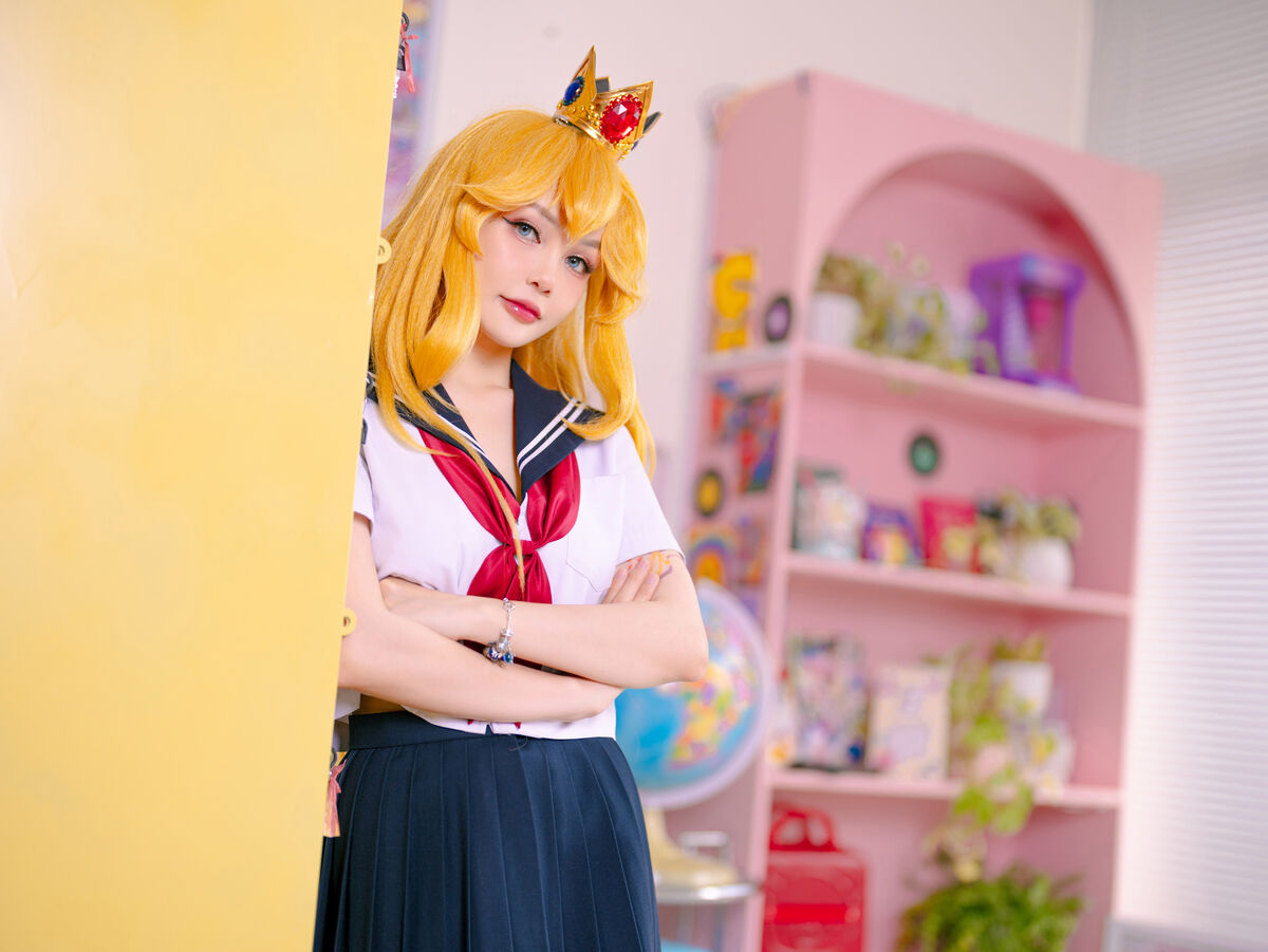 Coser@Joyce Lin Peach School Girl 0006 9771416832.jpg