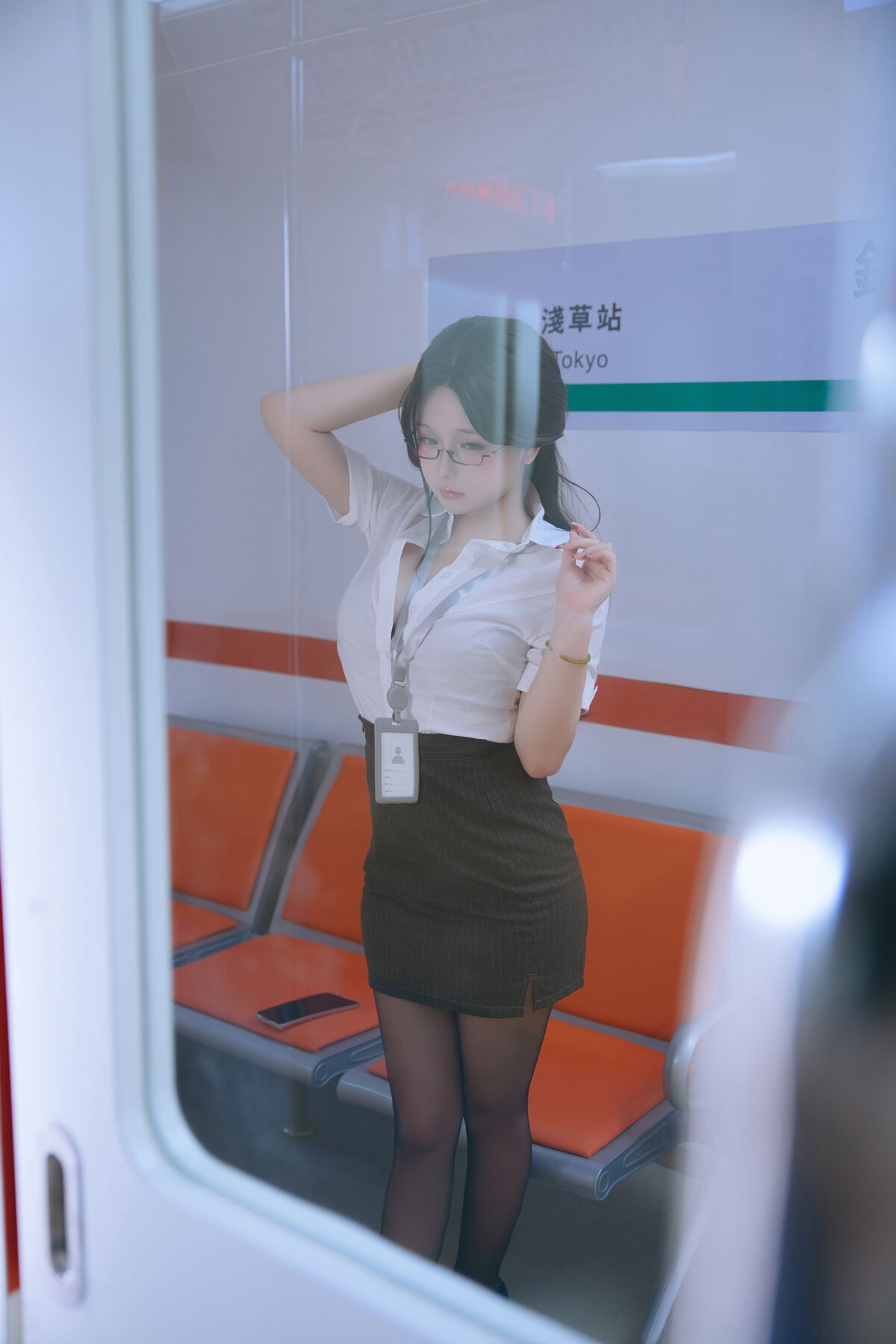 Coser@日奈娇 地铁OL Part3 0017 7019638965.jpg