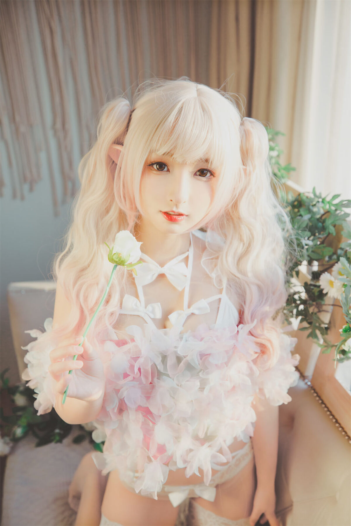 Coser@神楽坂真冬 Vol 082 绝对企画 黑白丝 柔らかい永遠 Part1 0041 1727608836.jpg