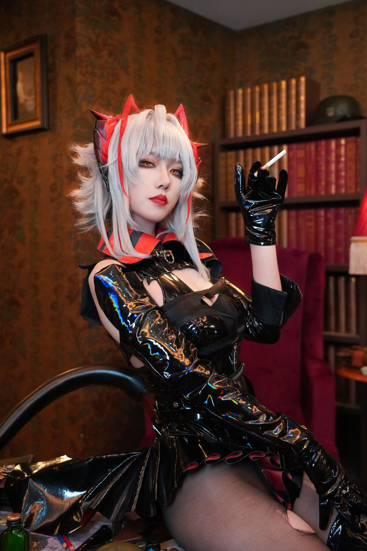 Coser@绞肉姬 明日方舟 W愚夜密函 0010 2075448074.jpg