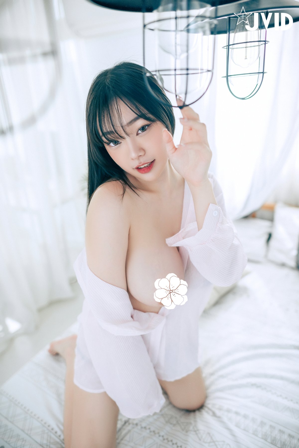 JVID Yi Xin Slivia 苡昕Slivia 超巨乳女秘書 Part3 0028 9196073225.jpg