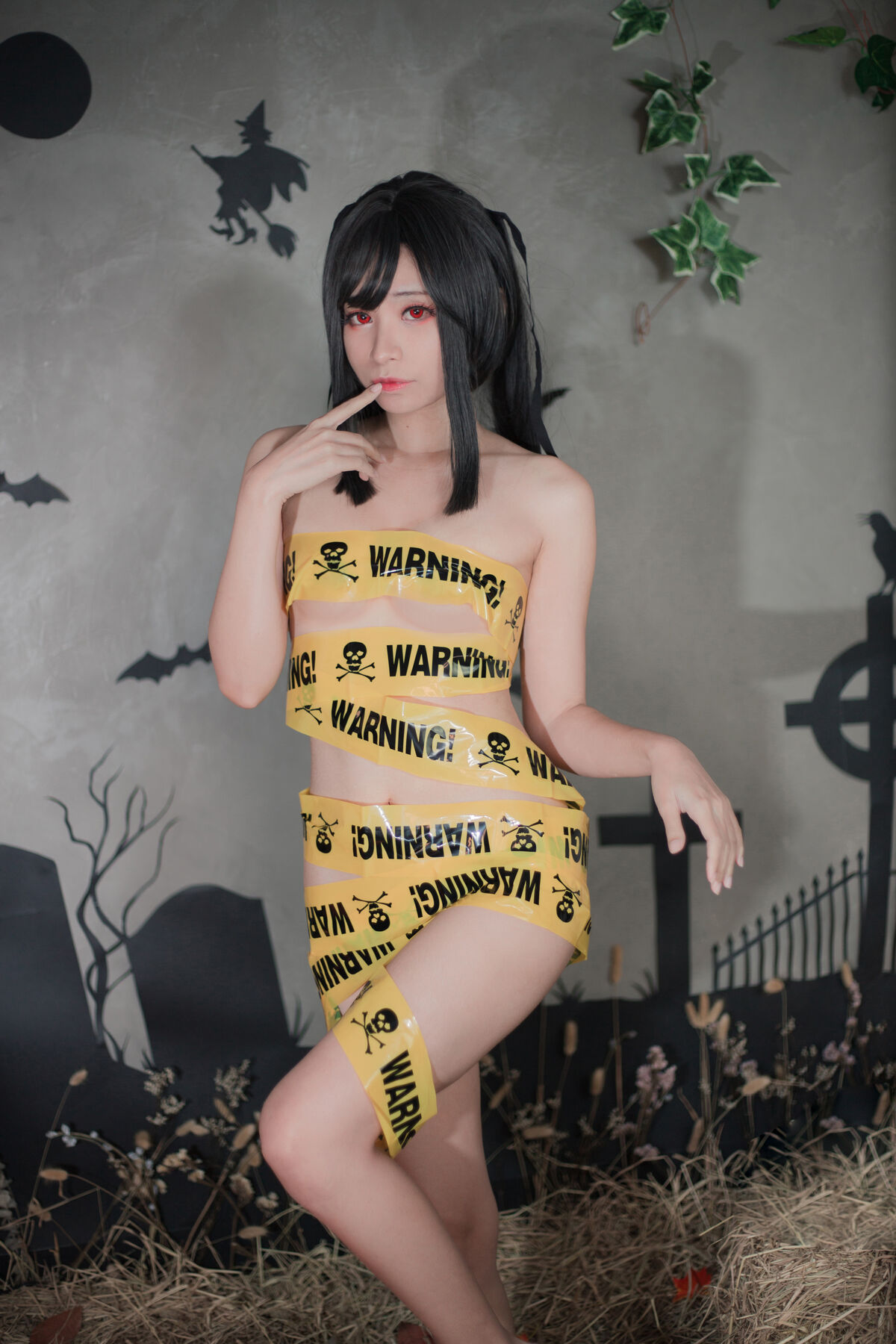 Coser@MeenFox Warning 0001 8972317148.jpg